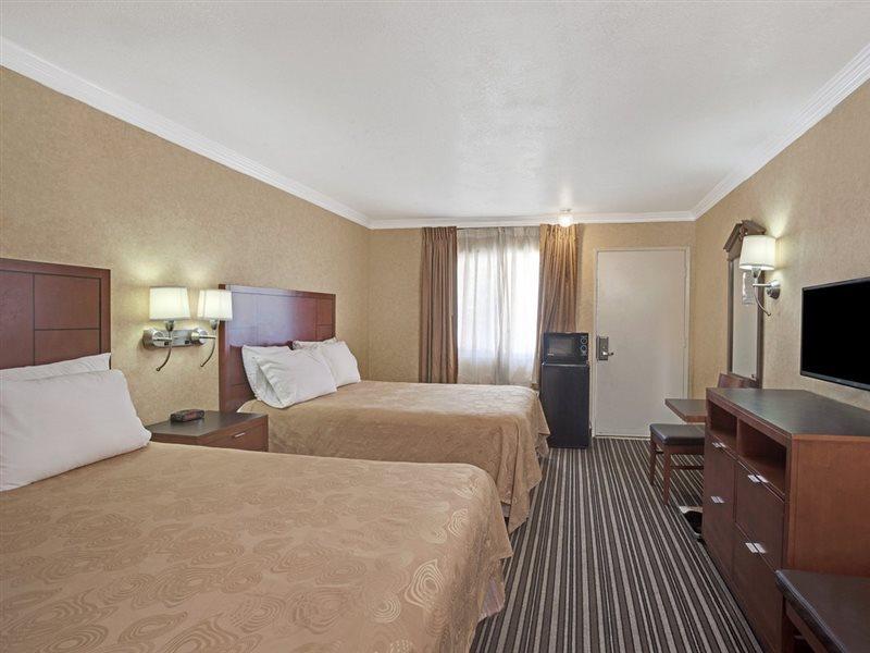 Buena Park Inn Eksteriør billede